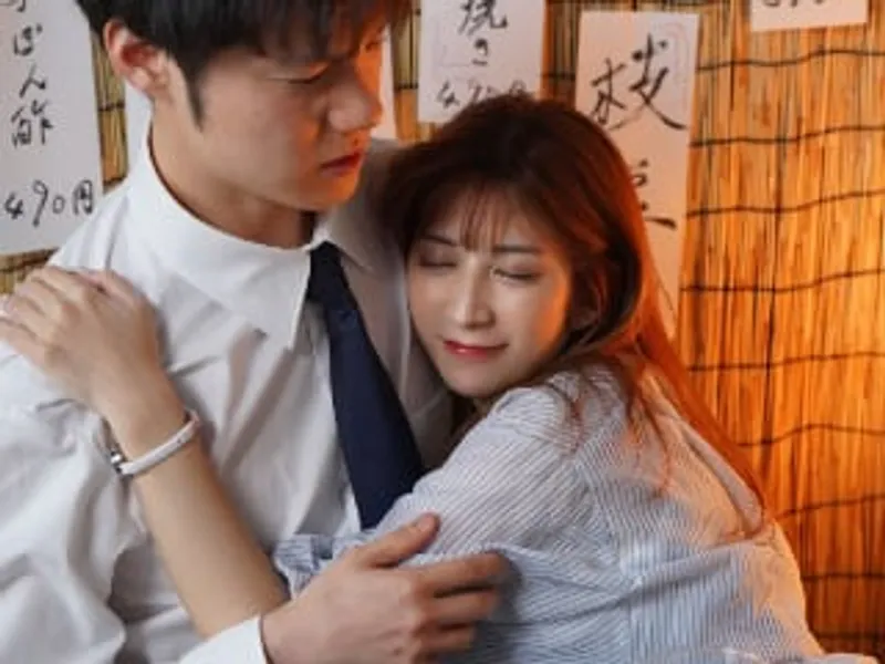 Bạn thân mặt dỗi nhưng vẫn đòi mạnh hơn - Xem Phim Sex Việt Nam HD